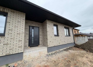 Будинок в районі вулиці Кулика та Гудачика з ділянкою 5 сотих