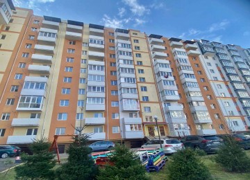 Продам 3 км дворівневу на Чайці