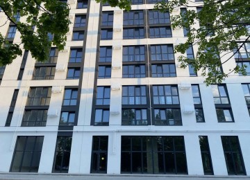 Простора квартира на Данила Галицького